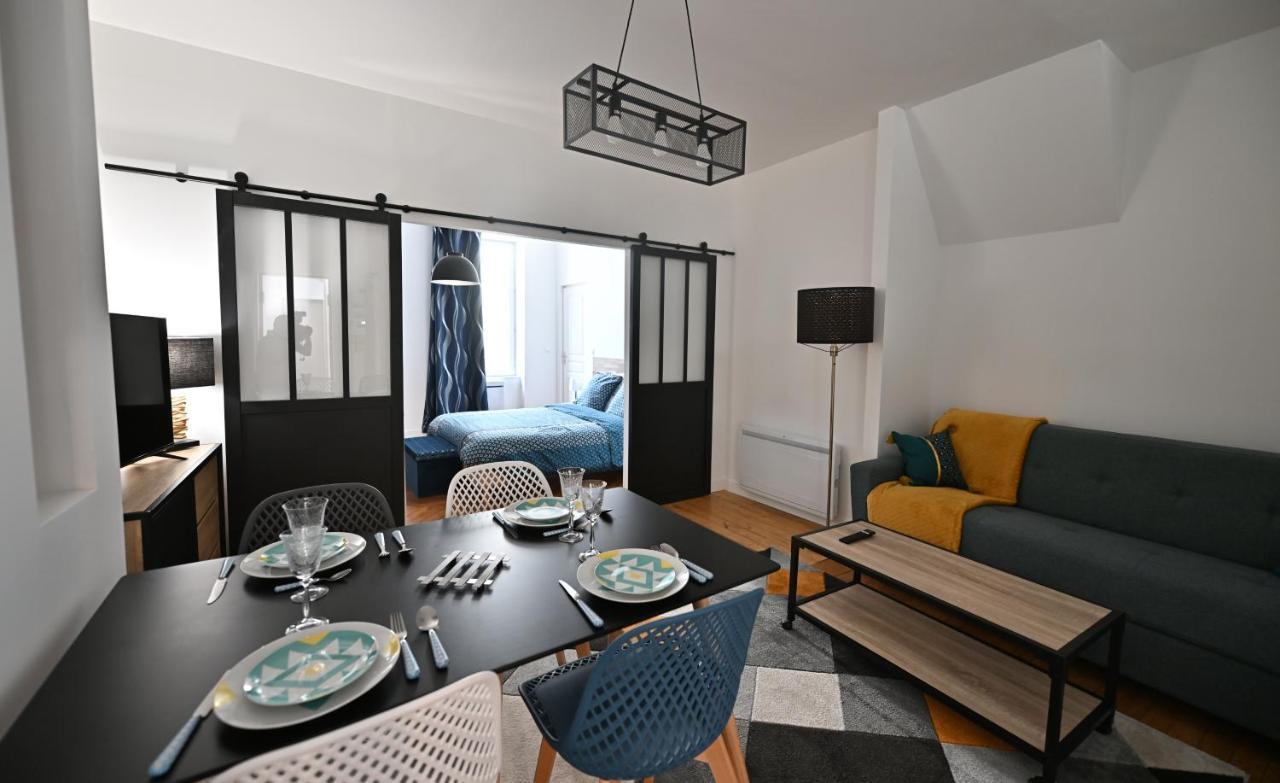 3 Appartements Premium Au Pied De La Cathedrale - Hypercentre Sens Bagian luar foto
