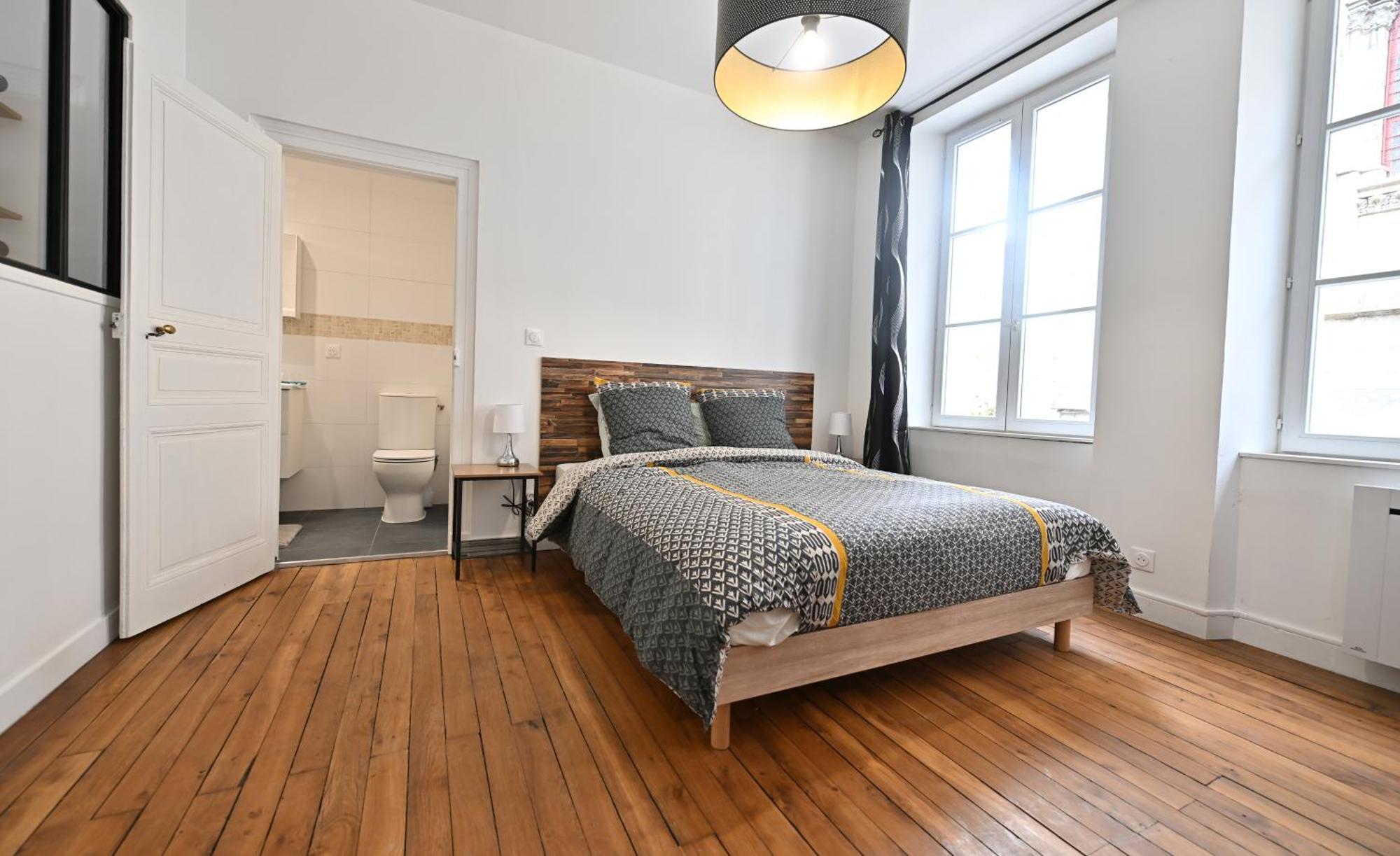3 Appartements Premium Au Pied De La Cathedrale - Hypercentre Sens Ruang foto